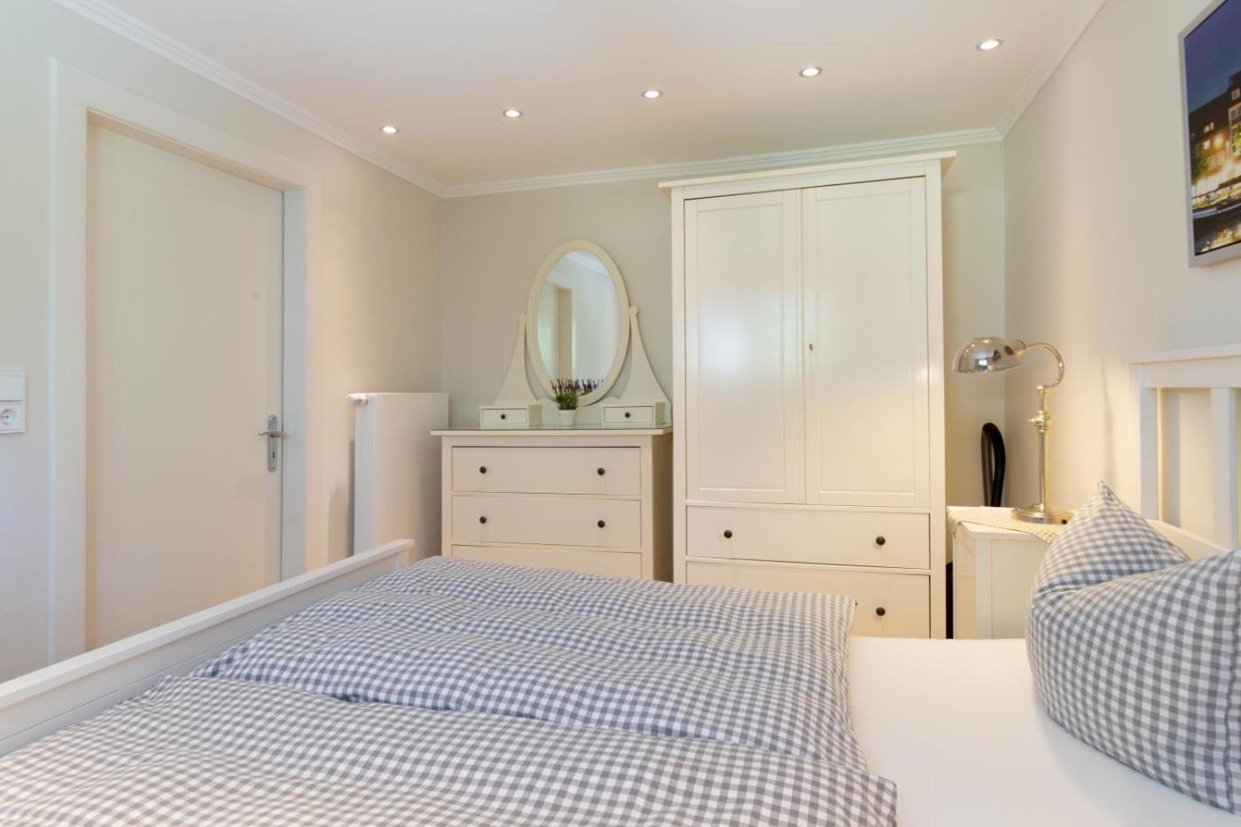 Ferienwohnung Onkel Toms Huette ชาร์บอยท์ซ ภายนอก รูปภาพ